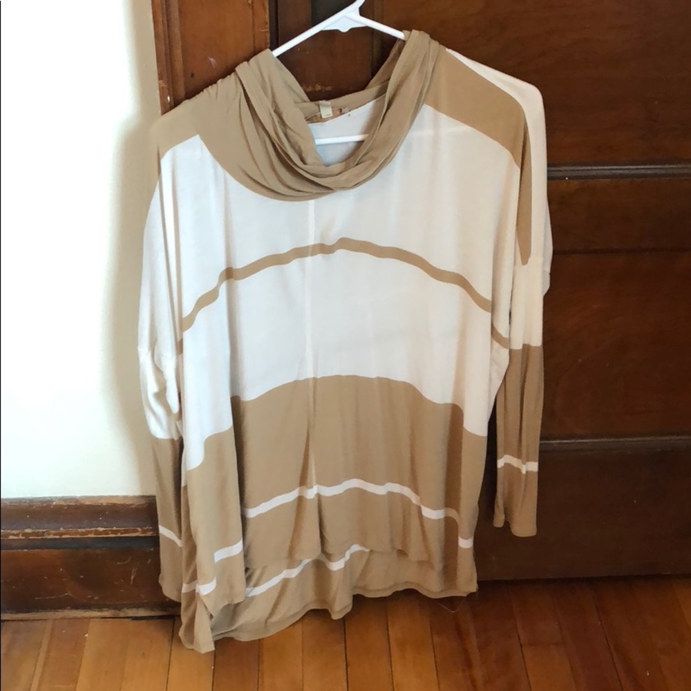 Anthropologie long sleeve turtleneck